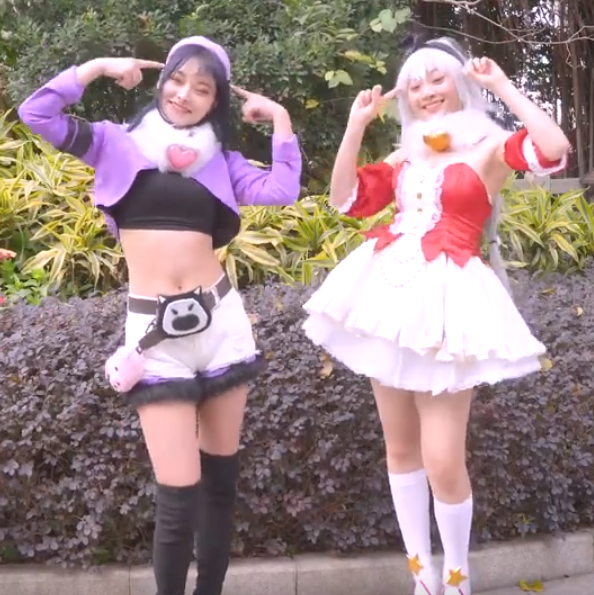 是打开身后羽翼开释强势战力都有她们共同的人物魅力